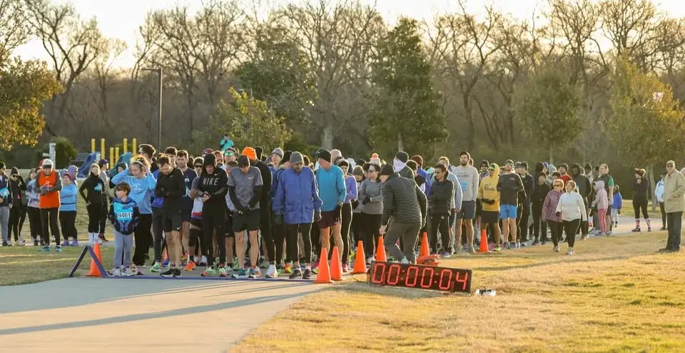 Plano Pacers Bead Bash 5K/15K