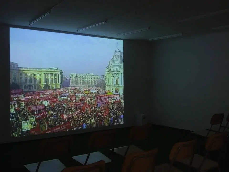Double opening, Harun Farocki: VIDEOGRAMME EINER REVOLUTION (2026) and Pontus Pettersson: AIR