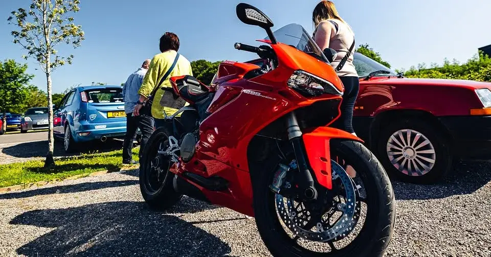 Bikes 'N' Bangers