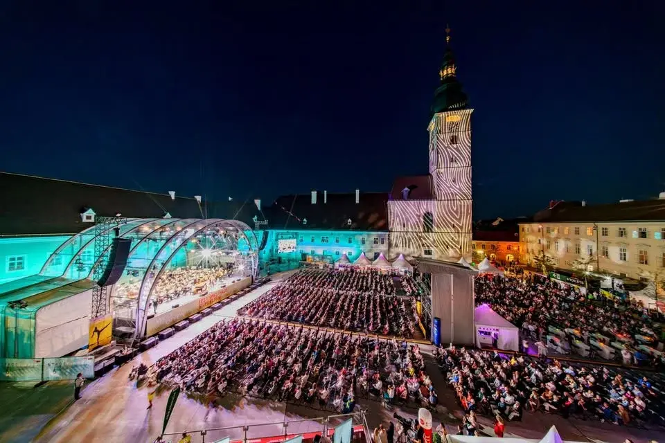 DOMPLATZ OPEN-AIR / TONKÜNSTLER & FRIENDS: NORDLICHTER
