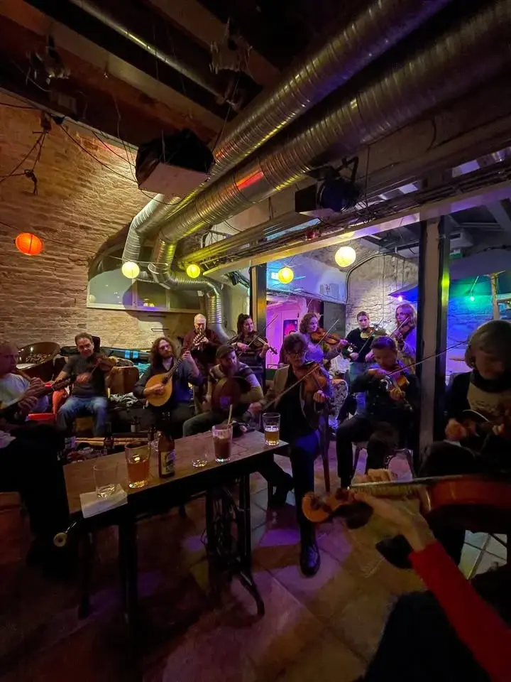 FOLKJAM Källarbyn