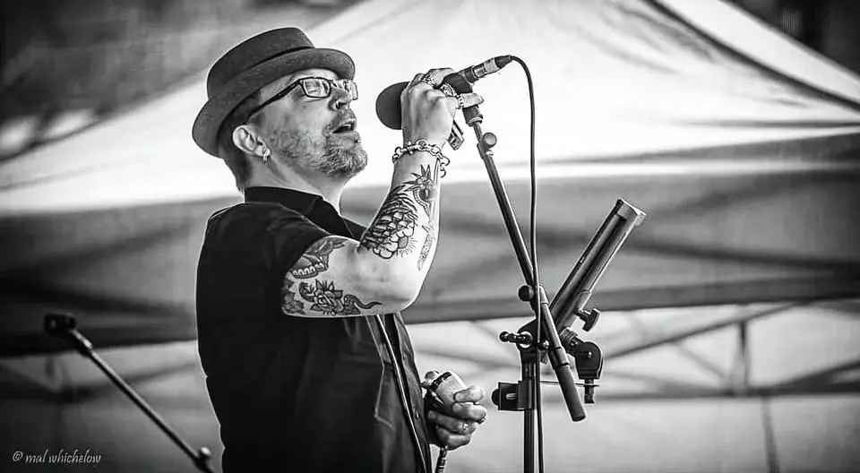 Dust Radio