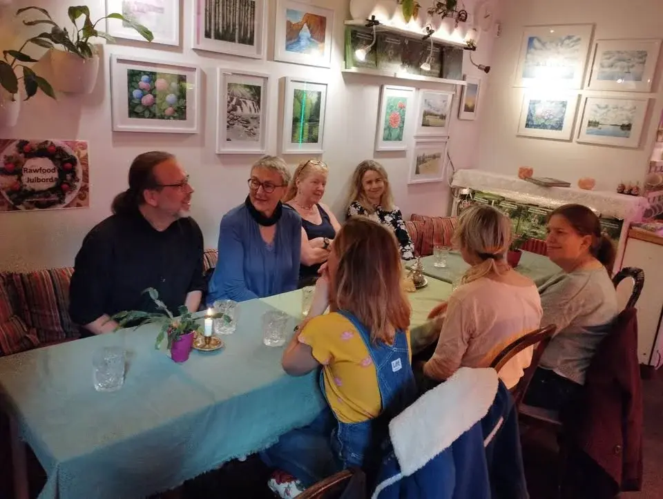 Stockholm (centralt): Mysig & växtbaserad lunch-träff🌻🌱🥗