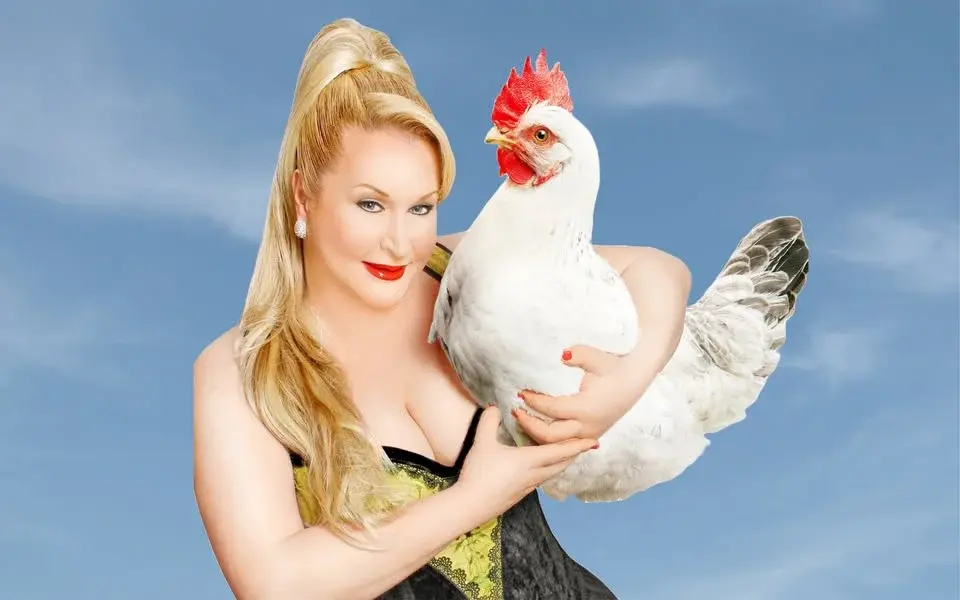 Wien: Daphne de Luxe - "Artgerecht - Ein tierisch menschliches Programm" // STADTSAAL Wien