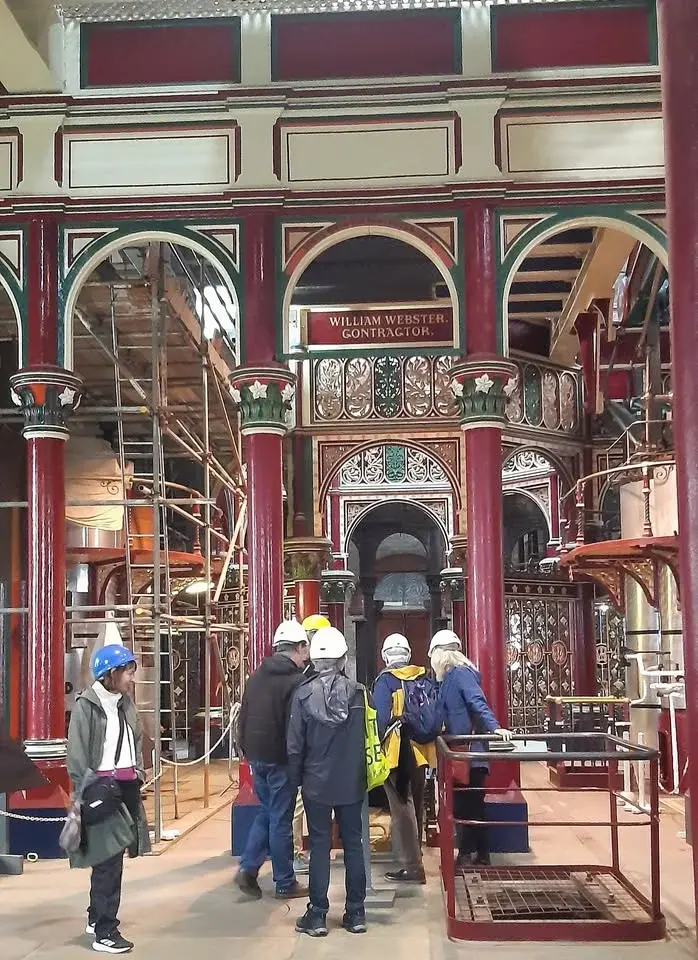 Dirt & Decoration - How beauty rose out of London's sewers