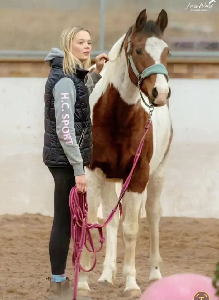 inhand session for children under 18