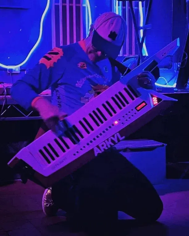 Comfort Zone Gigs: Augustin Bousfield