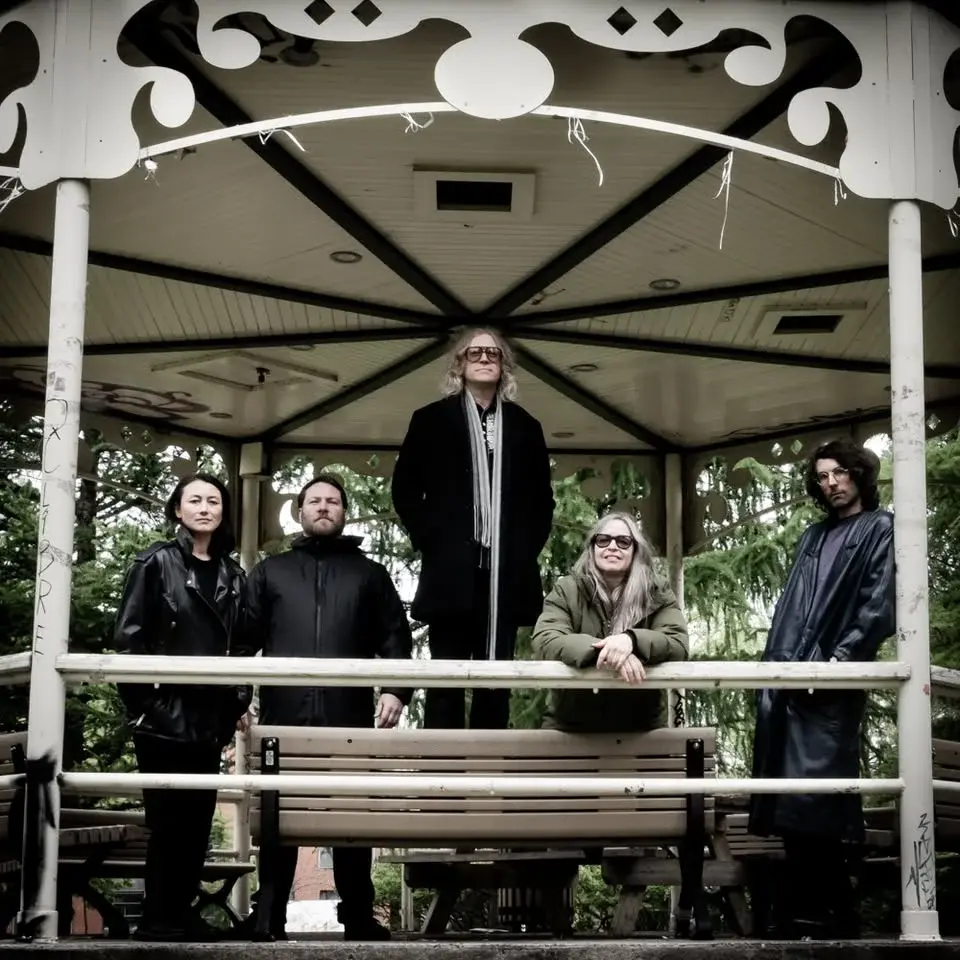 The Besnard Lakes + The Thorn / YES Pink Room, Manchester / Wed 18 Feb