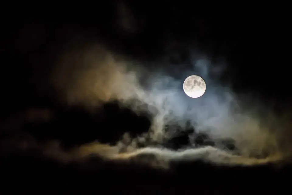 Weodmōnaþ Moon Rite