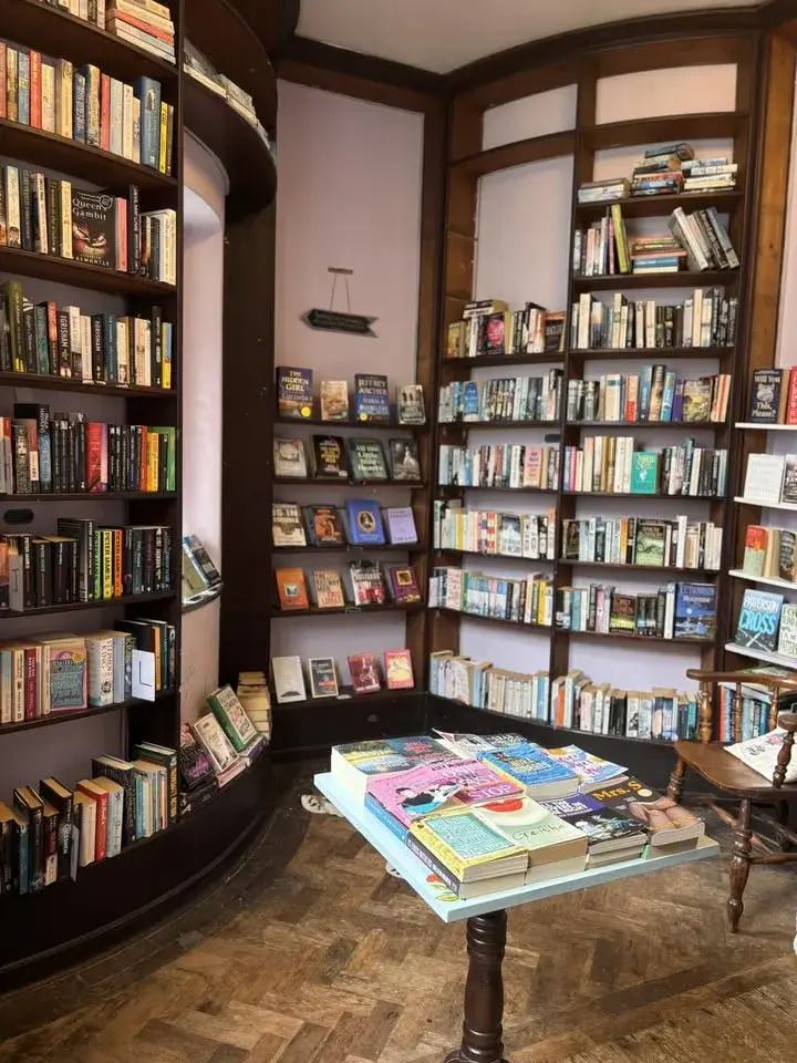 Book Natter