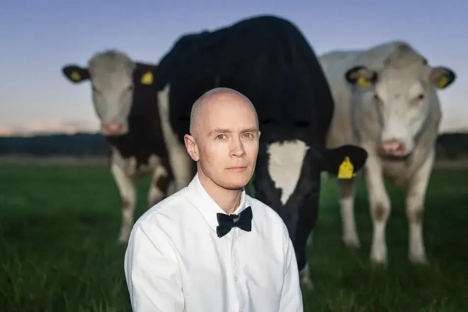 Jens Lekman + Support: Majken | Pustervik