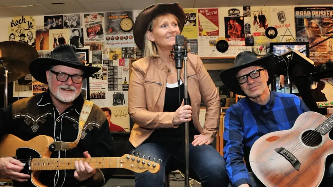 Nytår med Gigi, Rask & Taube