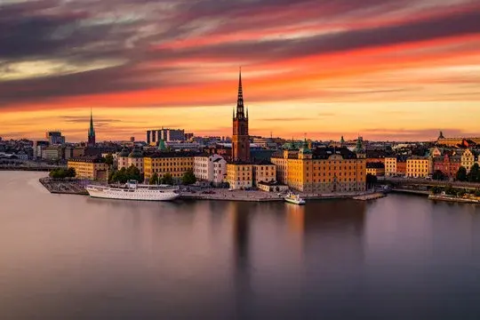 Frukost om företagarfrågor med Företagarna - hur vänder vi Stockholms fall?