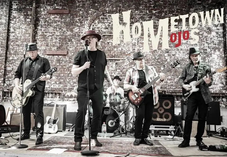 Hometown Mojos spelar på S/S Marieholm 