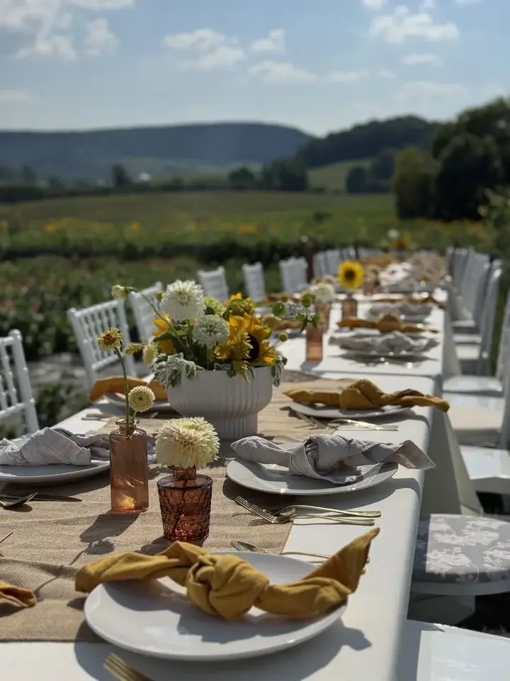 DINNER IN THE SUNFLOWER FIELD SCHEDULE