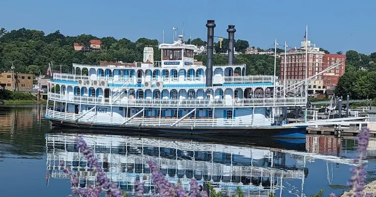 Mississippi River Cruise