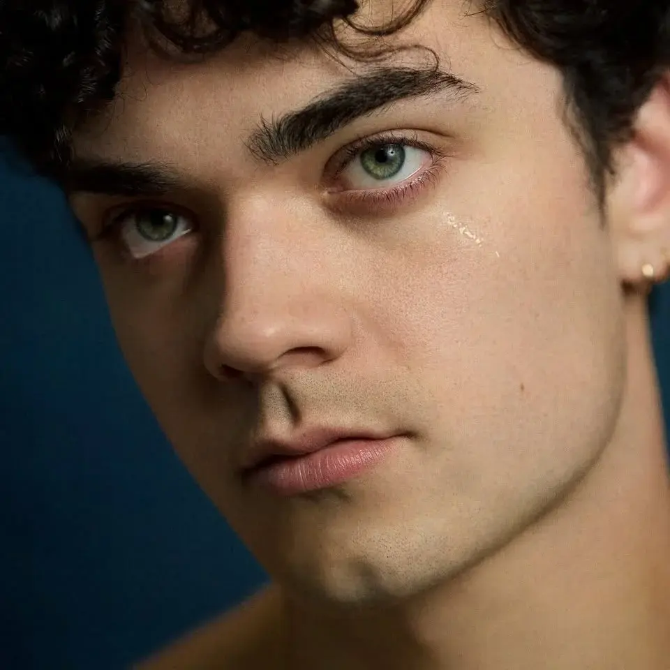 Alexander Stewart - What If? Tour