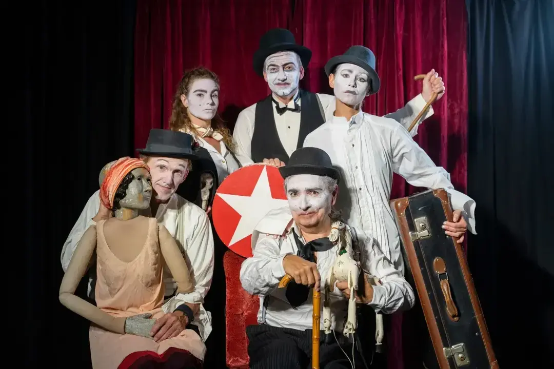 Chaplin’s Last Dance: A Laughter Between Lifelines