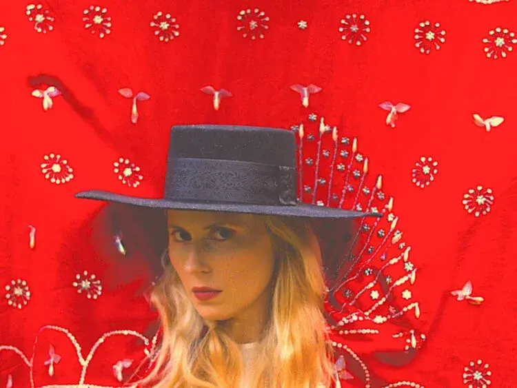 đ€ Amanda Jenssen â Ă
terkomsten efter tio Ă„r! đ
