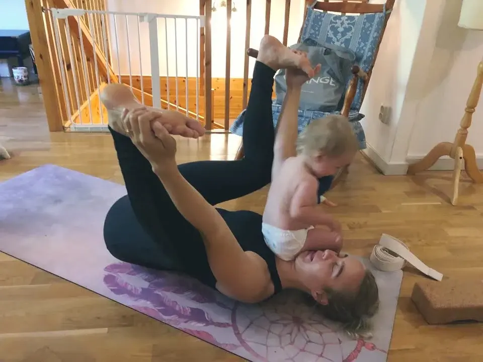 Yogalärarutbildning - Yoga med barn 15h
