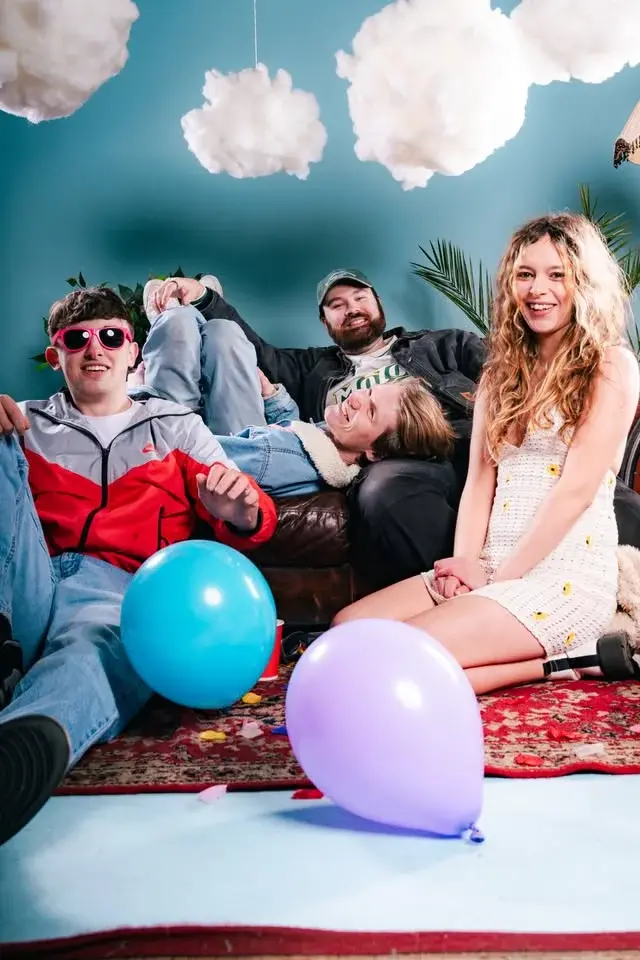 LONG ISLAND | Lending Room, Leeds