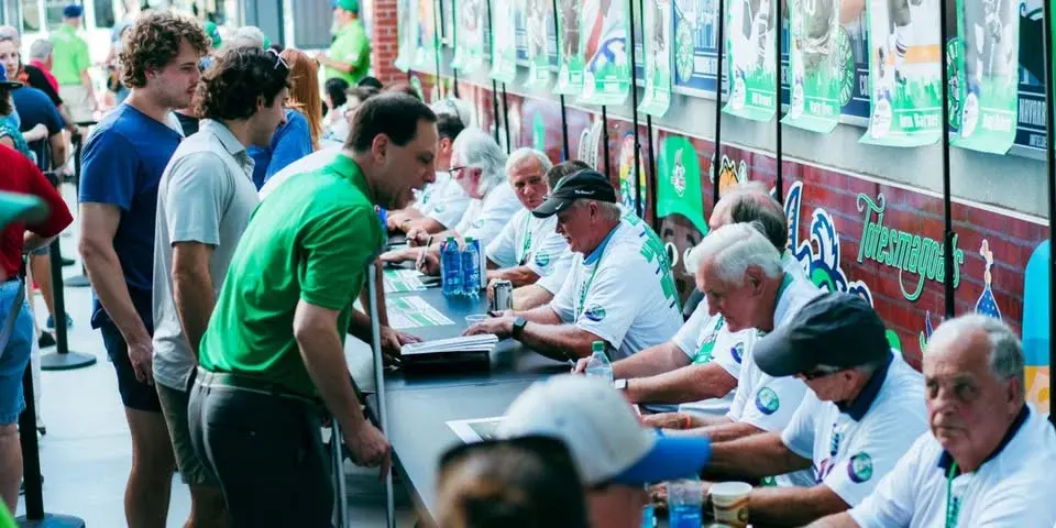 Whalers Alumni Game