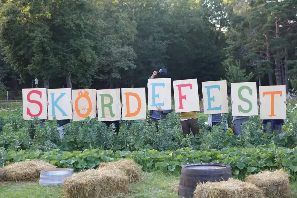SKÖRDEFEST