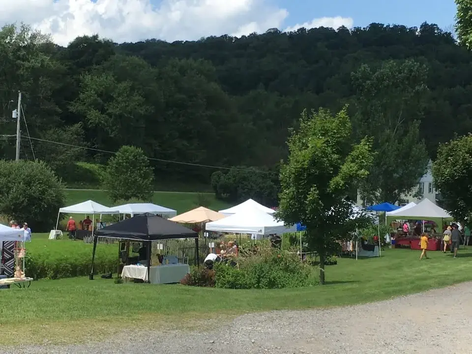 Frosty Hollow Festival 
