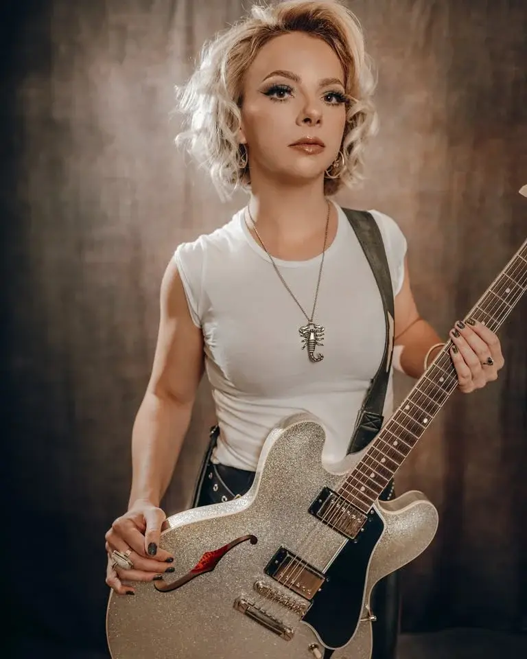 Samantha Fish - Paper Doll World Tour