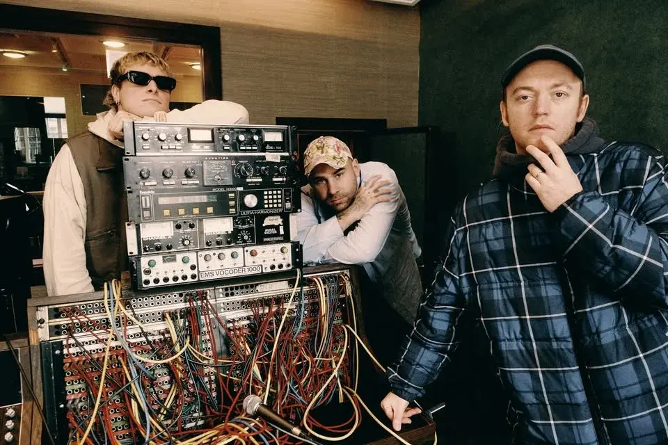 DMA's 'Hills End' 10th Anniversary Tour