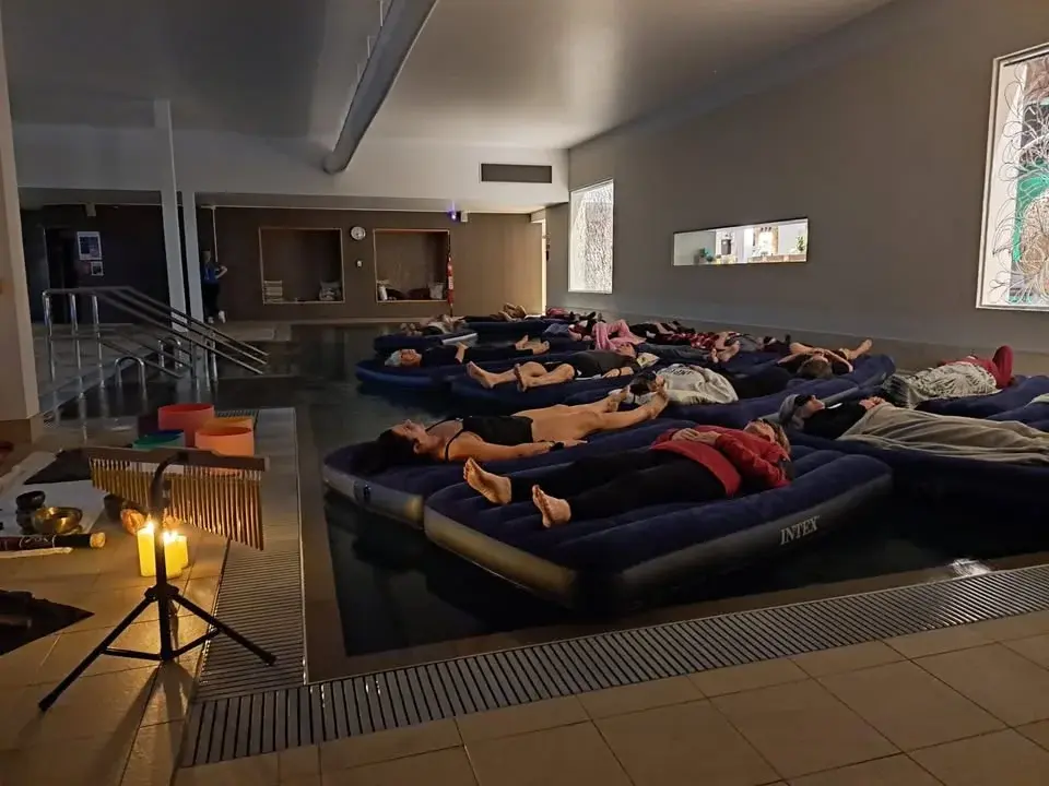 Floating Sound Bath 🎶