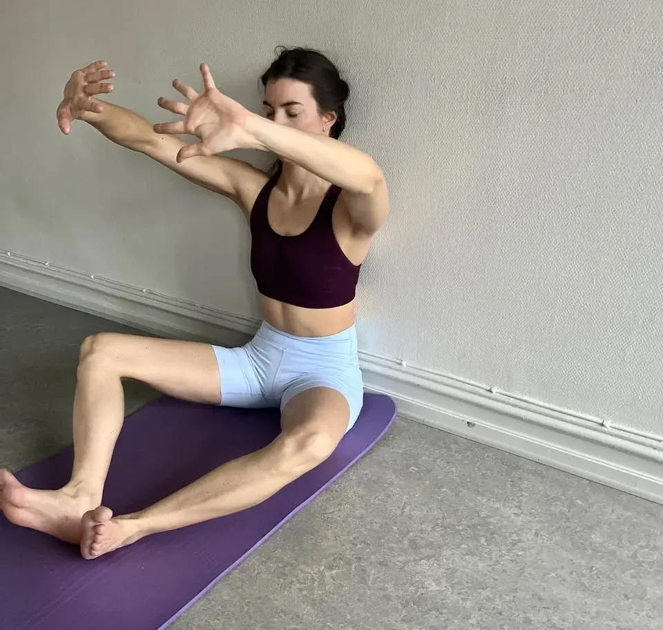 Hypopressive Training + Fascia focus