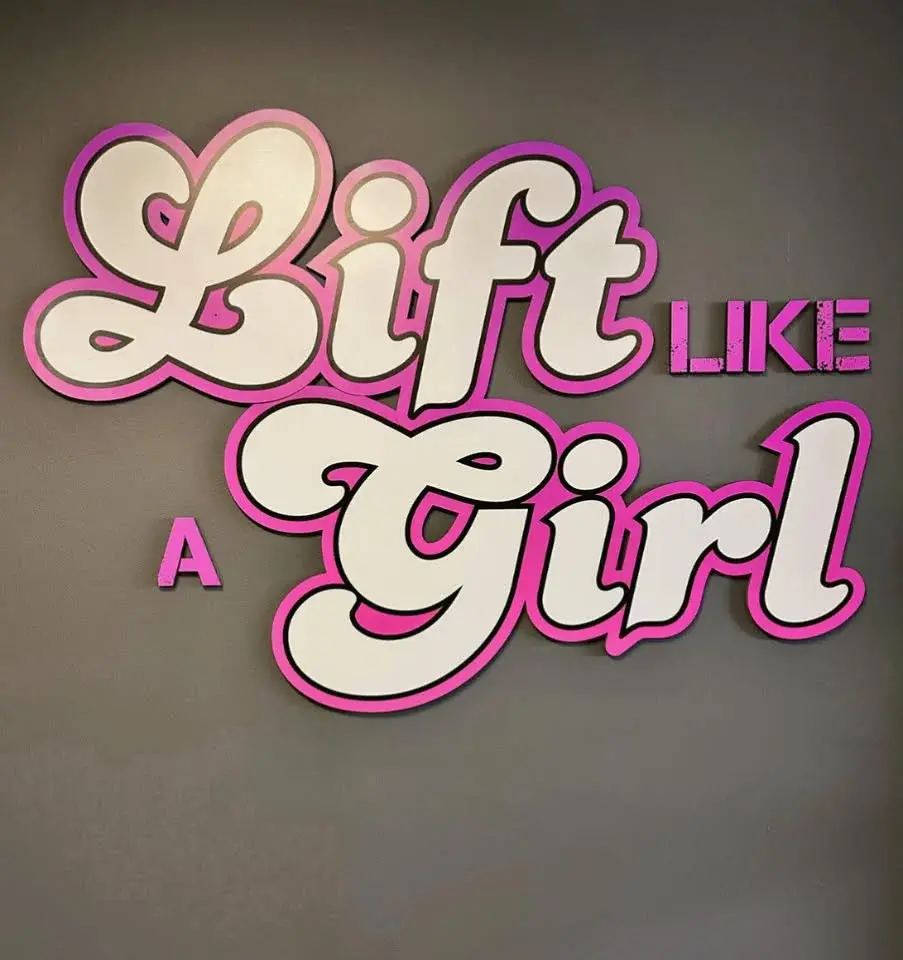 💪✨ LIFT LIKE A GIRL: A WOMEN’S TRIATHLETE TRAINING DAY ✨💪