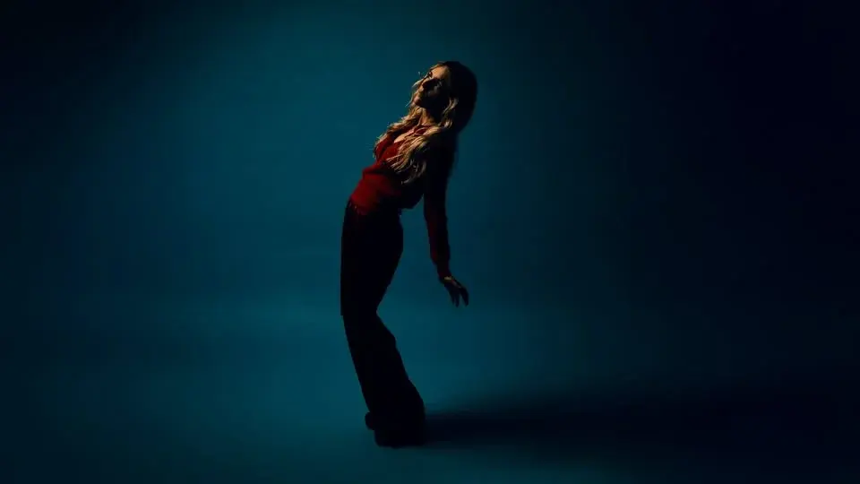 AGNES OBEL - Bonn, Kunst!Rasen