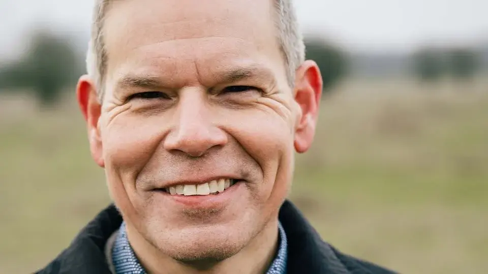 Bildning på bibblan: AI från då till nu – historia, funktion och dagens användbara verktyg