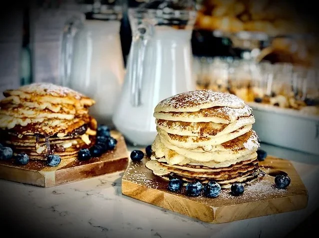 LET'S BRUNCH PÅ KAJUTERIET