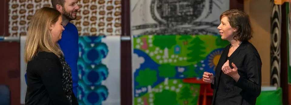 Helgvisningar! Fördjupa dig i konst och design