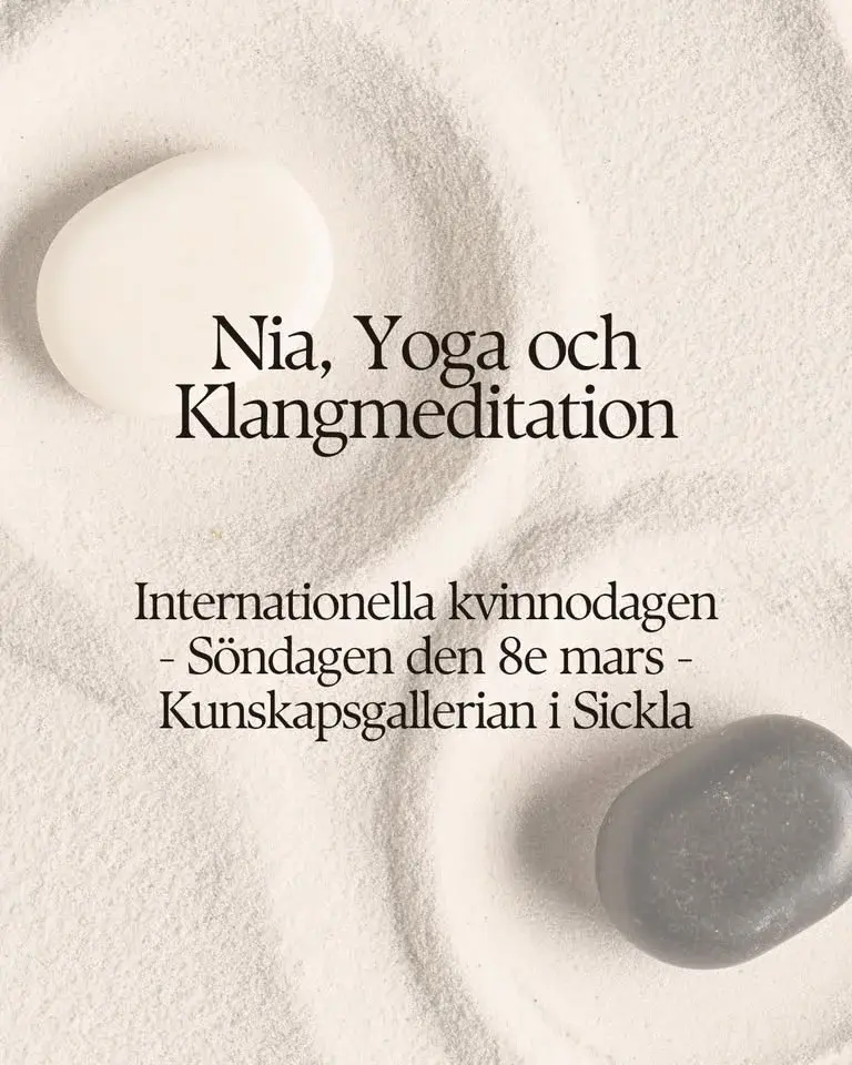 Kvinnlig Nia-Yin-Klang 