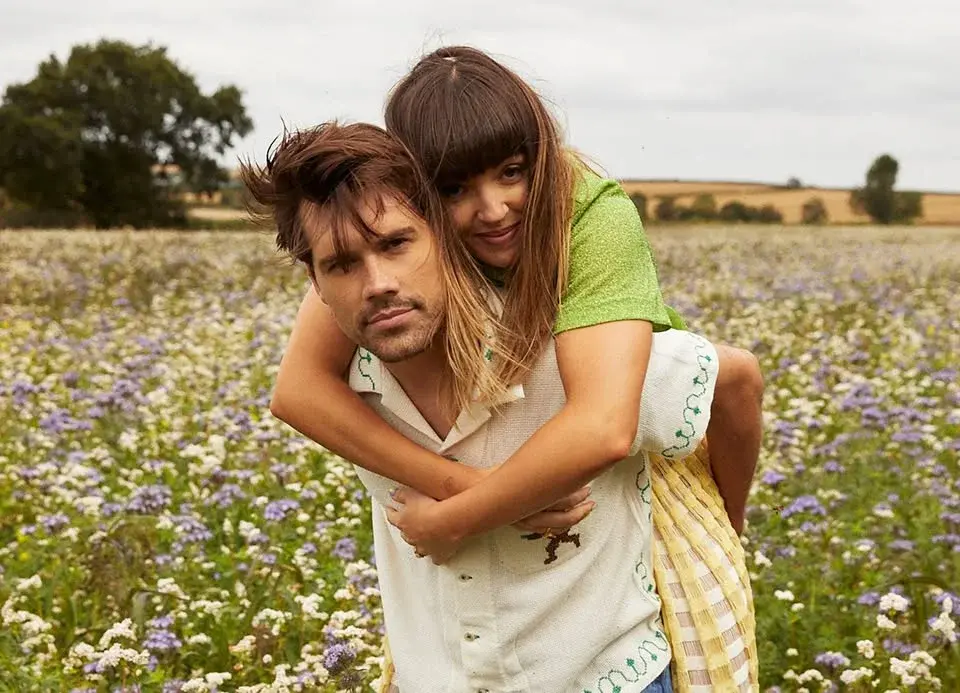 Oh Wonder with special guest Wrabel 