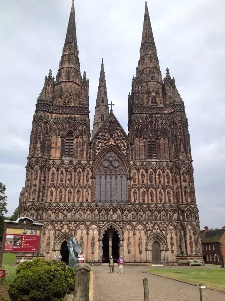 Coach Trip from Wellingborough to Staffordshire