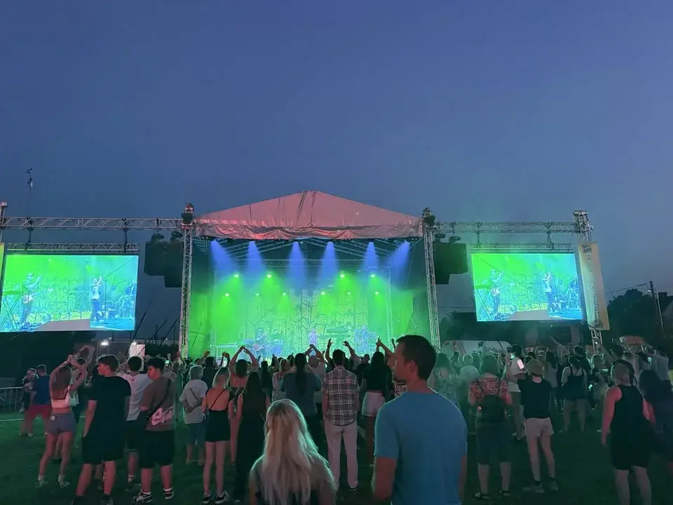 DUBINA FEST 2026 🌳 / 14.-16.8.2025 / Venkovní a vnitřní Areál clubu ÁČKO🔥 