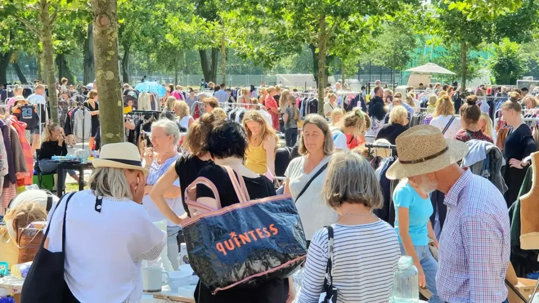 LOPPELINDA i FÆLLEDPARKEN - Årets Første!!