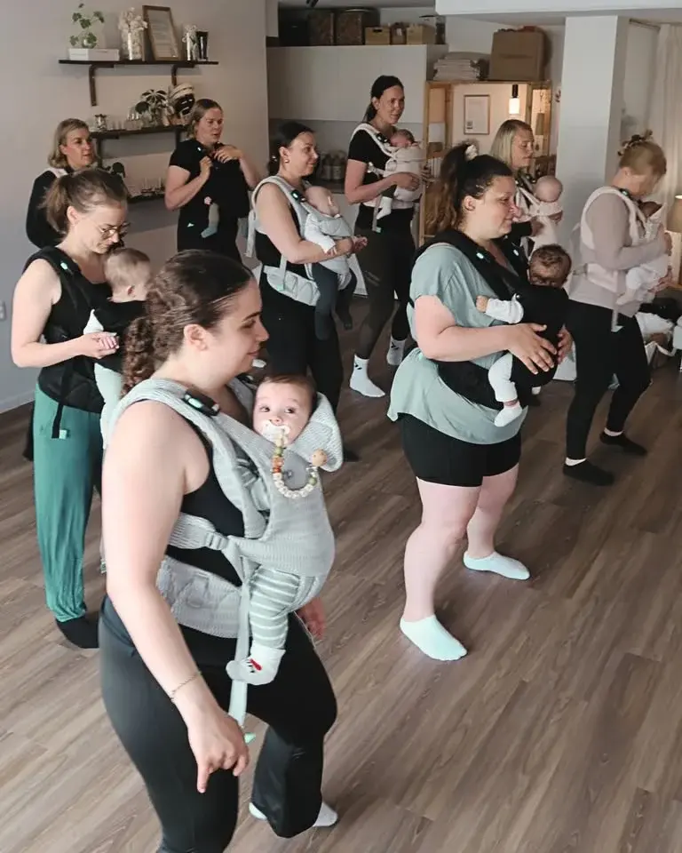 MamaBabyDans-Latino style på Studio Nova