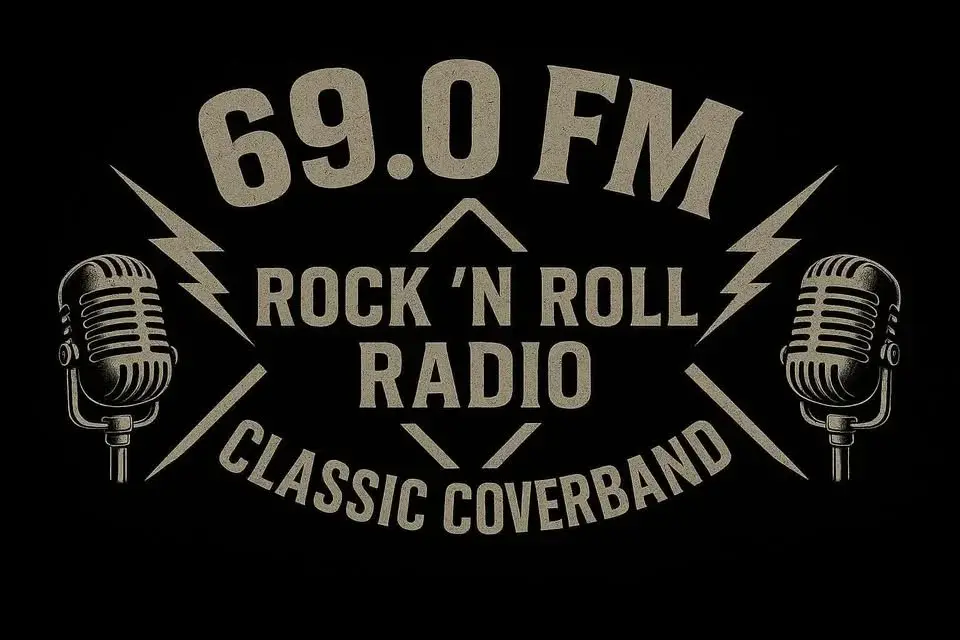 69.0FM @ La Bohemia