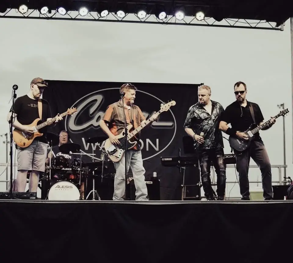 Cougar Wagon Rocks Redstone’s North End Tavern