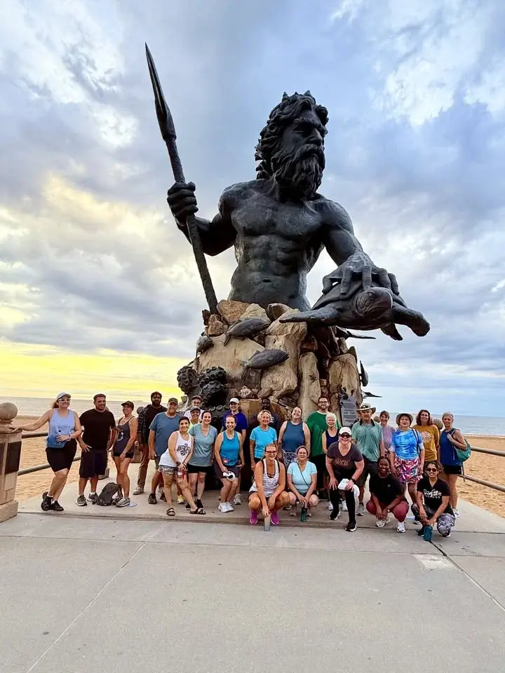 Stars & Strides Sunrise Walk (6 Miles) + Optional Breakfast 🇺🇸🌅 
