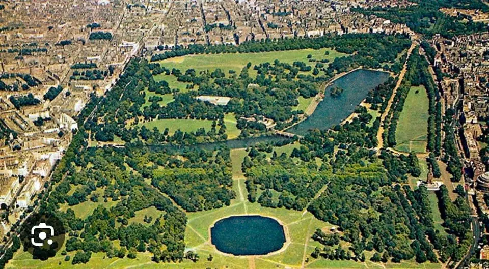 Valentines walk Hyde park. 14 feb