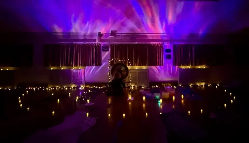 CANDLELIT SOUND BATH @ ISTEAD RISE